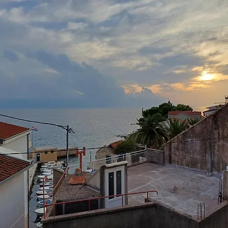 Apartamento Lina Gradac (Split-Dalmatia)
