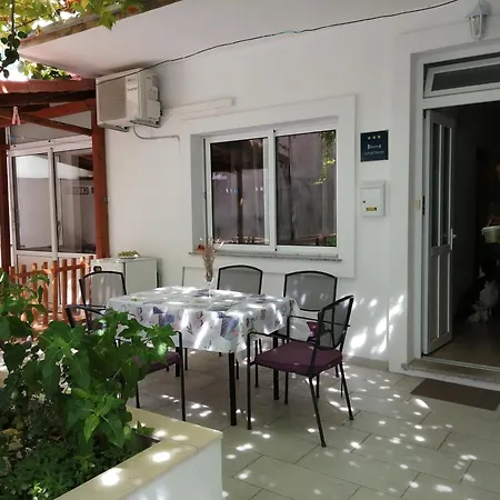 Apartamento Lina Gradac (Split-Dalmatia)