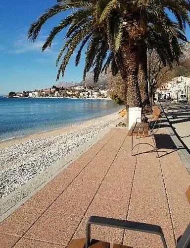 Apartment Lina Gradac (Split-Dalmatia)