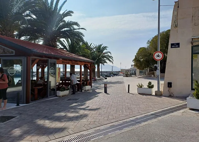 Lina * Gradac (Split-Dalmatia)