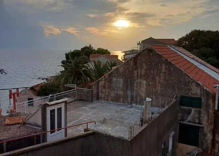 Lina Apartmán *