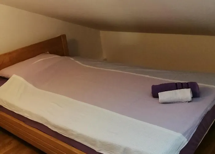 Lina Apartmán *
